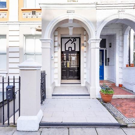 City Relay - 109 Warwick Road Лондон Экстерьер фото
